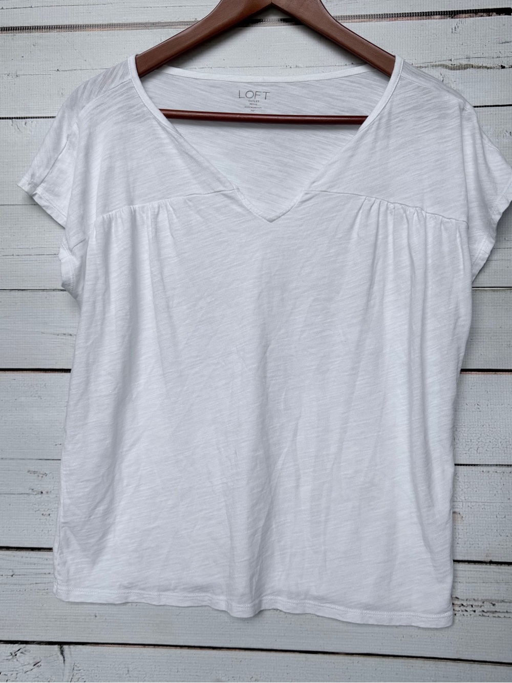LOFT White V-Neck Short Sleeve Tee